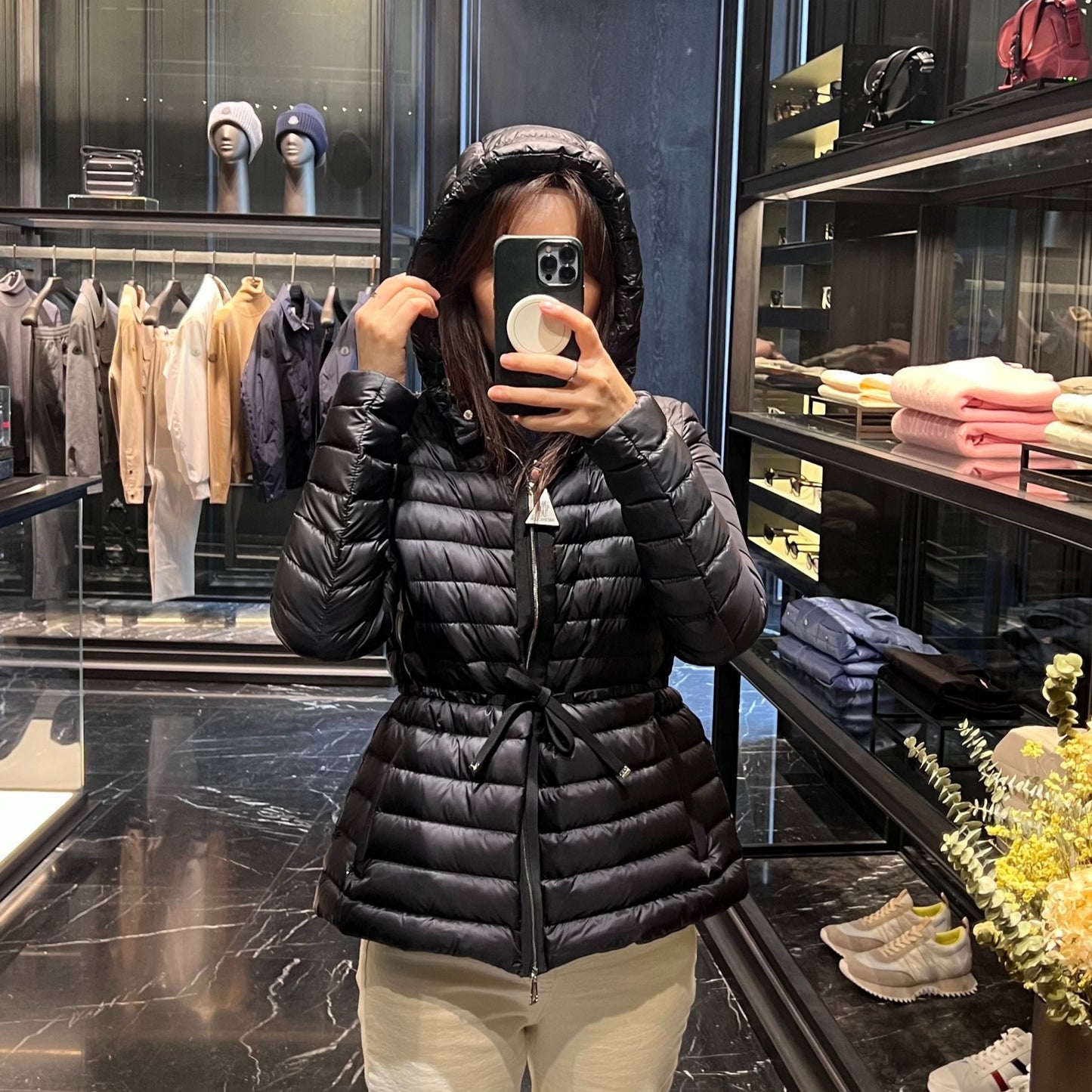 몽클레어 레이 라이에 RAIE 여성 숏 후드 경량 패딩 4컬러